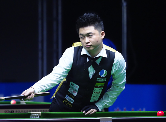 底摆烂的战 底摆烂的战