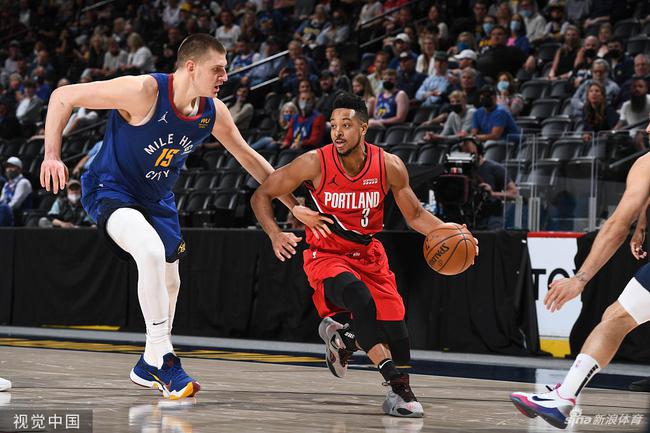 本赛季的中 本赛季的中