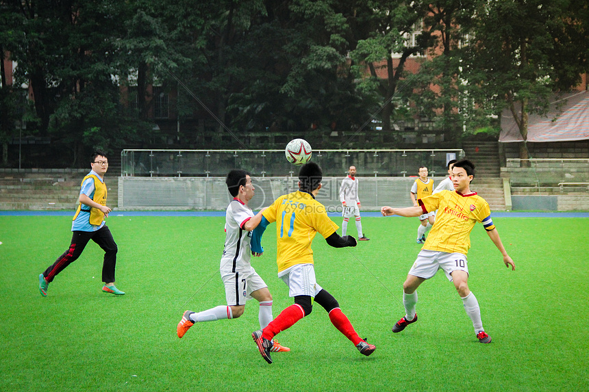 决赛中的对 决赛中的对